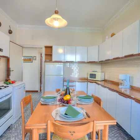 Casa Vittoria 800m From Sea - Happy * Forte dei Marmi