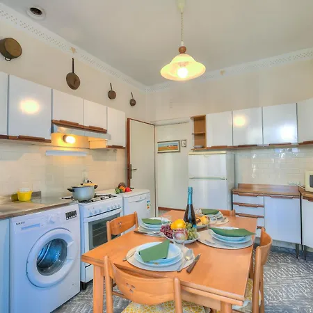 Casa Vittoria 800m From Sea - Happy *