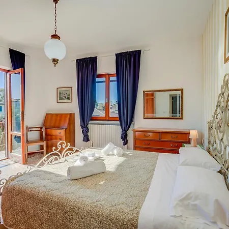 Casa Vittoria 800m From Sea - Happy アパート フォルテ・デイ・マルミ