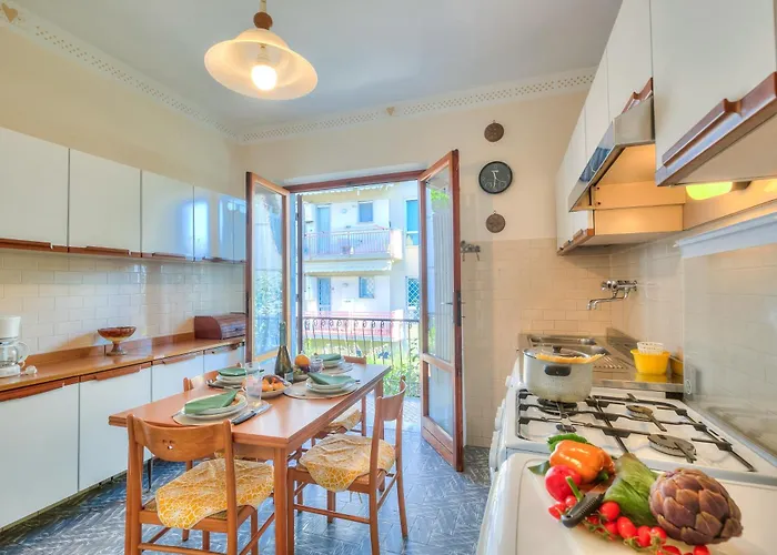 Casa Vittoria 800m From Sea - Happy * Форте-дей-Мармі